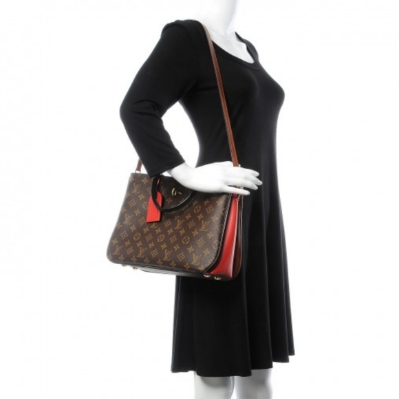 Louis Vuitton Brown and Red Satchel with Iconic Monogram and Gold Accents - Picture 15 of 16